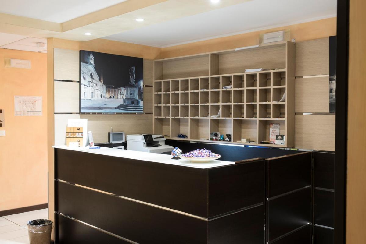 Cavriago Hotel Corte Business מראה חיצוני תמונה