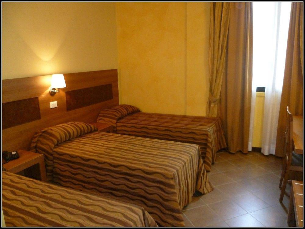 Cavriago Hotel Corte Business מראה חיצוני תמונה
