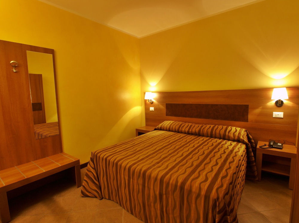 Cavriago Hotel Corte Business מראה חיצוני תמונה